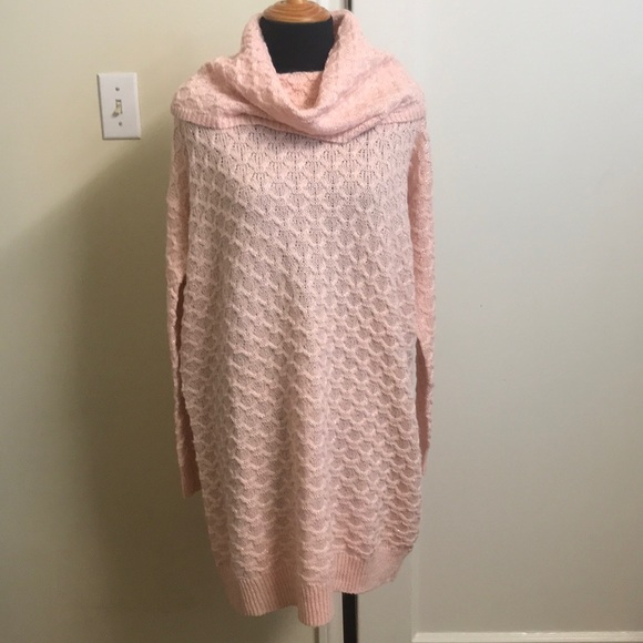 H & M pink sweater - Picture 1 of 7